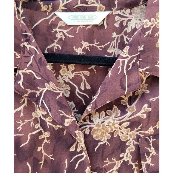 Ryh shin Women's brown floral short sleeves button-down Blouse  - medium - Picture 6 of 8